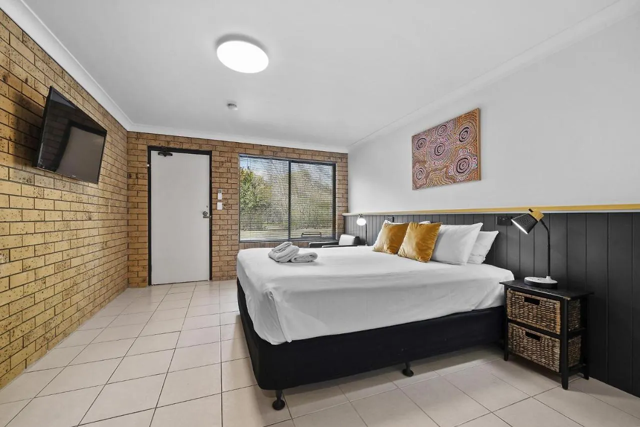 فندق Esk Caravan Park & Rail Trail Motel