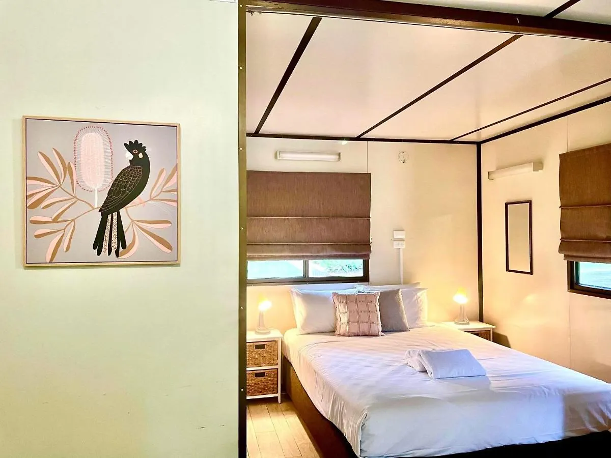 Esk Caravan Park & Rail Trail Motel فندق