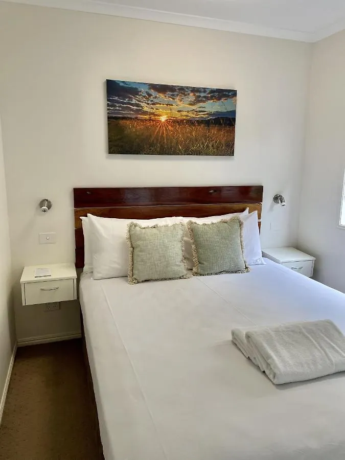 Esk Caravan Park & Rail Trail Motel أستراليا