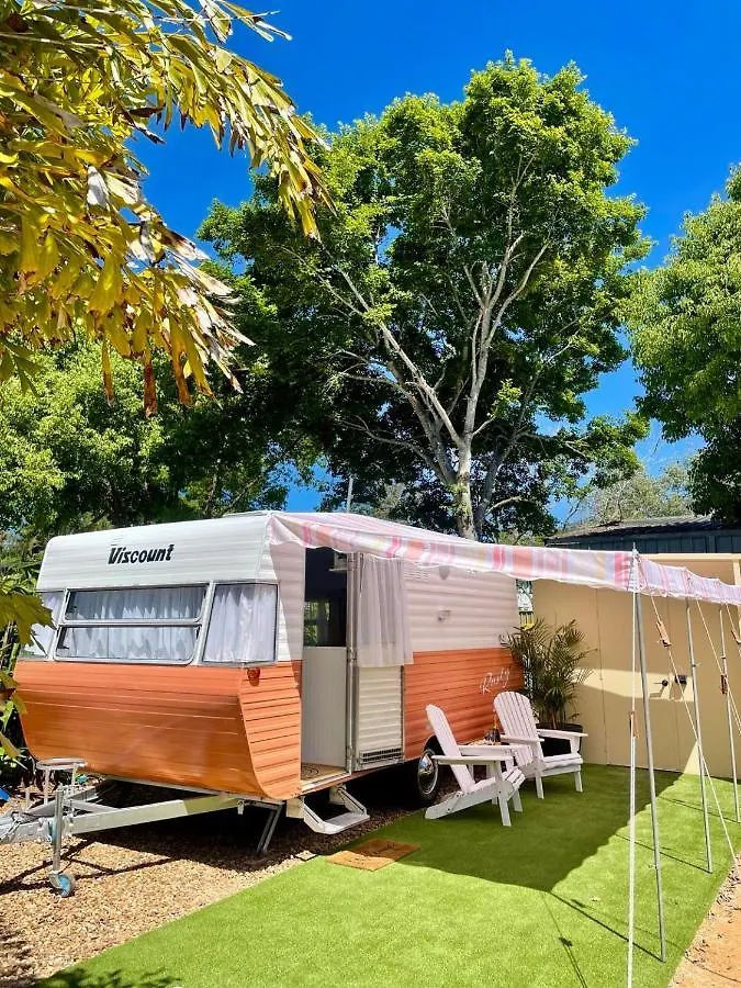 Esk Caravan Park & Rail Trail Motel أستراليا