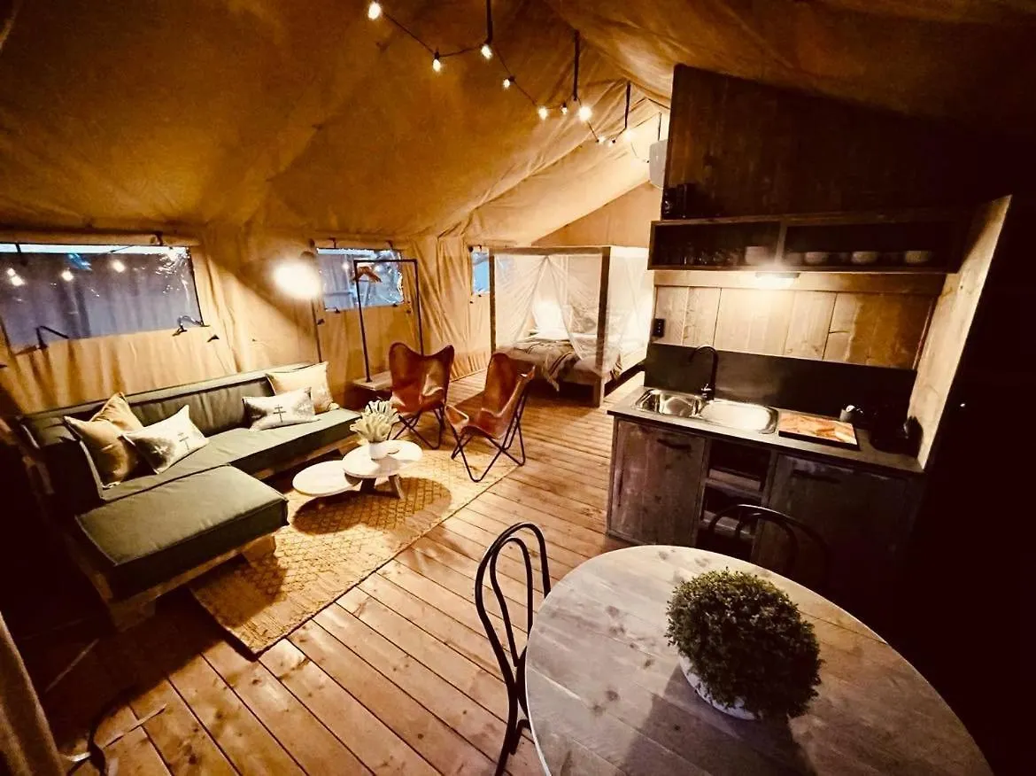 Esk Caravan Park & Rail Trail Motel 0*,  أستراليا